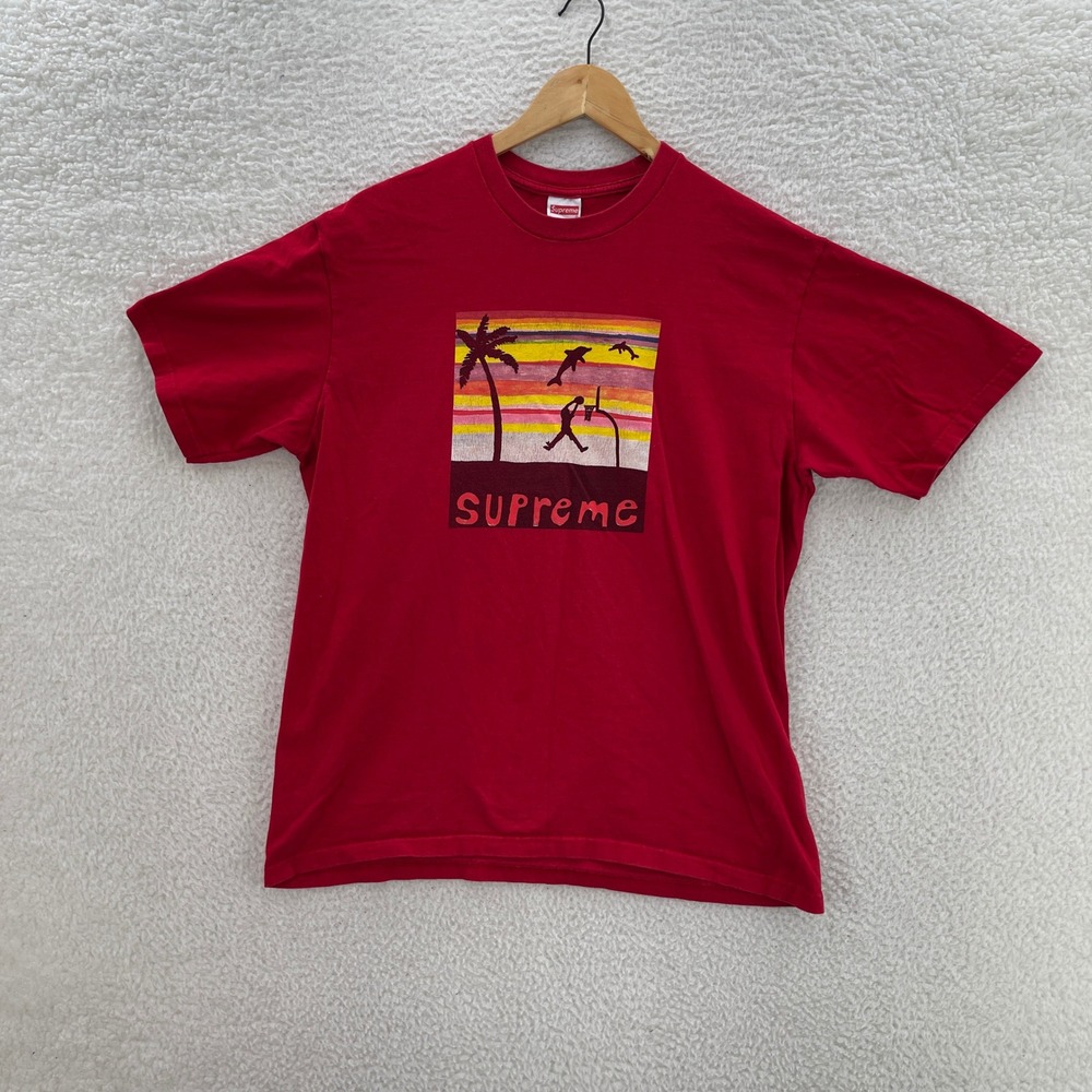 Supreme Shirt Mens M Red Dunk Tee T-Shirt Skater Streetwear Hypebeast Beach